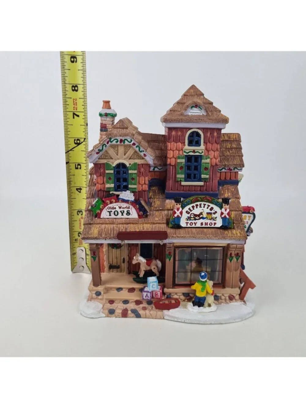 LEMAX Signature Series Geppettos Toy Shop 25390 Porcelain Lighted House Vntg
